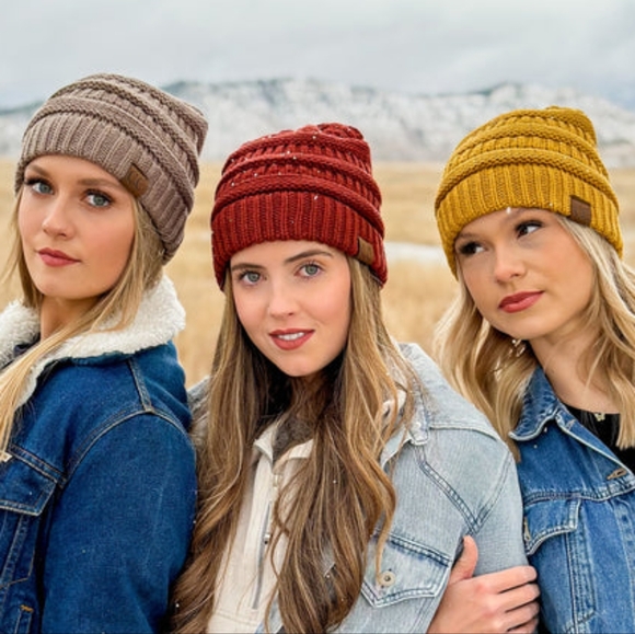 CC Classic Beanie - Picture 1 of 5
